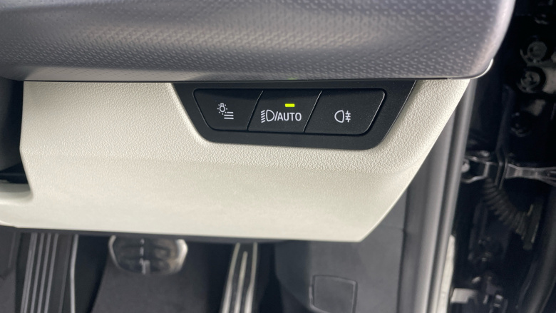 BMW 2 Series 220i MHT M Sport 5dr DCT Petrol Hatchback